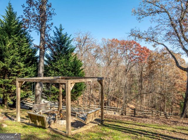 165 Christian Crossing 15, Morganton, GA 30560