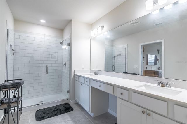 6074 WINDY LEAF ALLEY, St Cloud, FL 34771