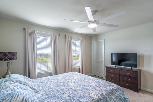 6074 WINDY LEAF ALLEY, St Cloud, FL 34771