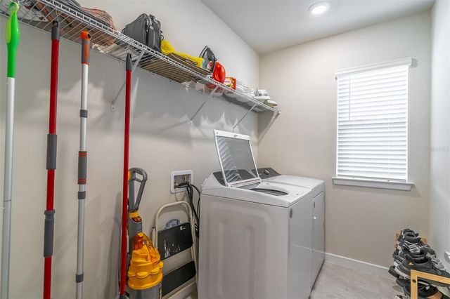 6074 WINDY LEAF ALLEY, St Cloud, FL 34771