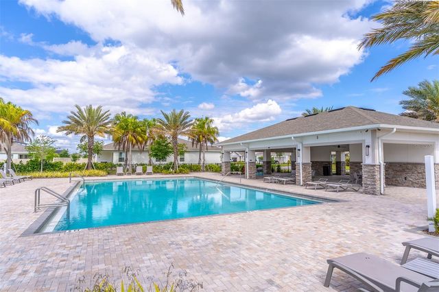 6074 WINDY LEAF ALLEY, St Cloud, FL 34771