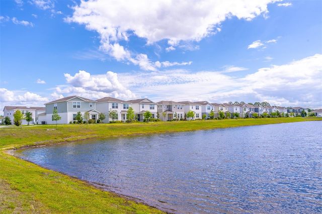 6074 WINDY LEAF ALLEY, St Cloud, FL 34771