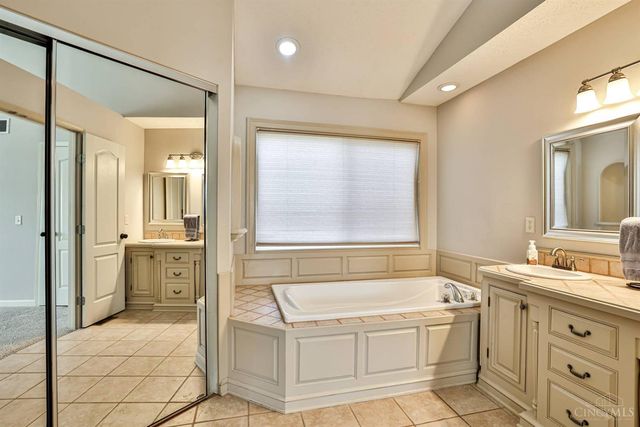 3839 Bach Grove Court, Batavia Twp, OH 45102