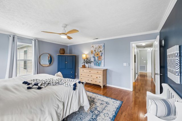 105 Hedge Ct, Smyrna, TN 37167