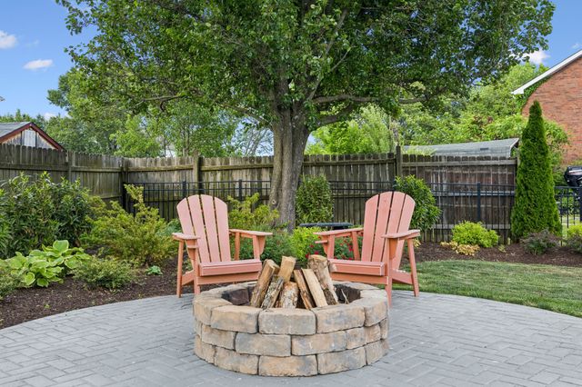 105 Hedge Ct, Smyrna, TN 37167