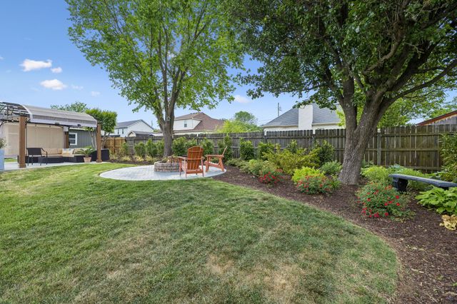 105 Hedge Ct, Smyrna, TN 37167