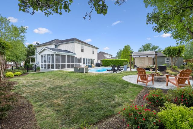 105 Hedge Ct, Smyrna, TN 37167