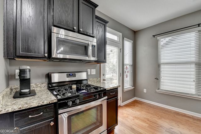6925 Creekstone Place, Flowery Branch, GA 30542