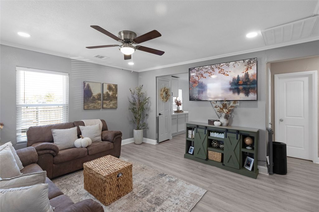 1601 Andrew Avenue, Fort Worth, TX 76105 — photo 5