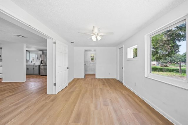 20514 MICKENS DRIVE, Dade City, FL 33523