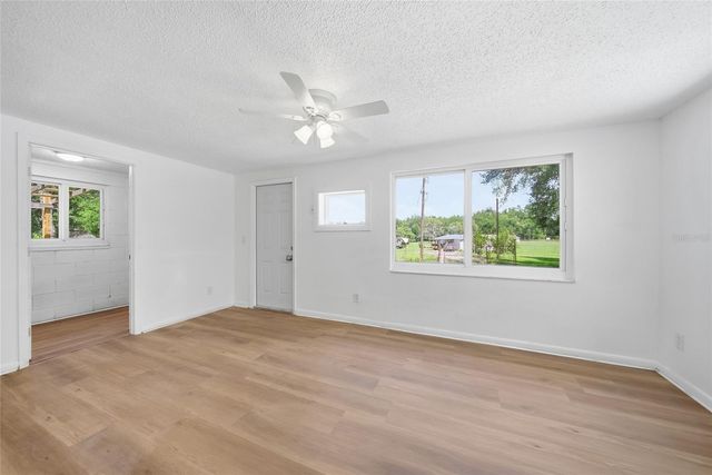 20514 MICKENS DRIVE, Dade City, FL 33523