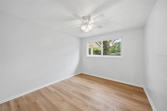 20514 MICKENS DRIVE, Dade City, FL 33523