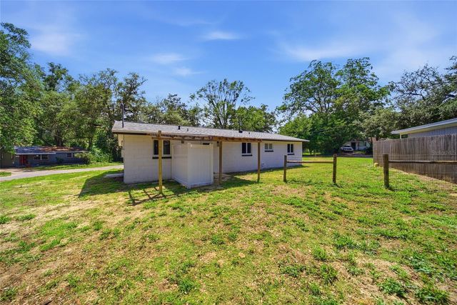 20514 MICKENS DRIVE, Dade City, FL 33523