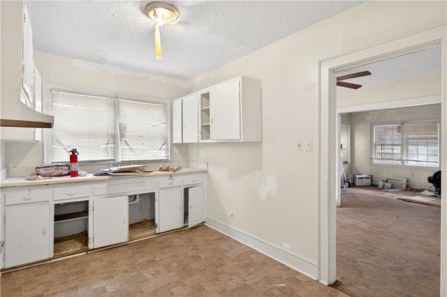 1757 Derry SW Avenue, Atlanta, GA 30310