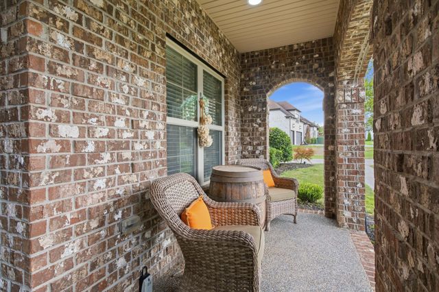 1308 Reynard Dr, Gallatin, TN 37066