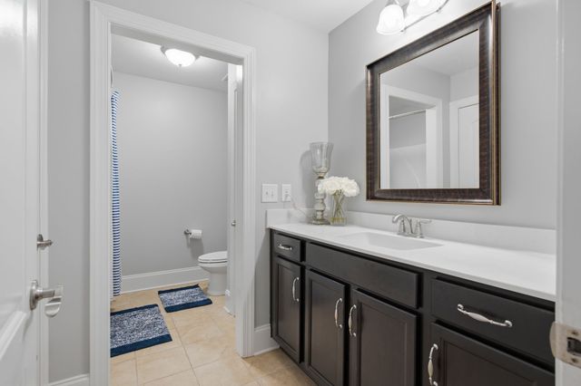 1308 Reynard Dr, Gallatin, TN 37066