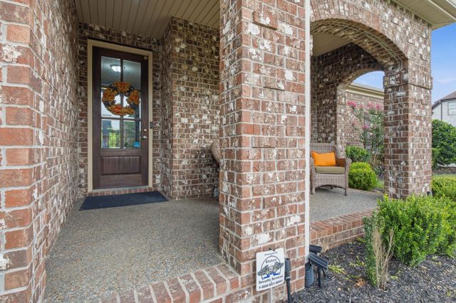 1308 Reynard Dr, Gallatin, TN 37066