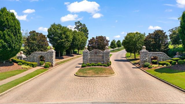 1308 Reynard Dr, Gallatin, TN 37066