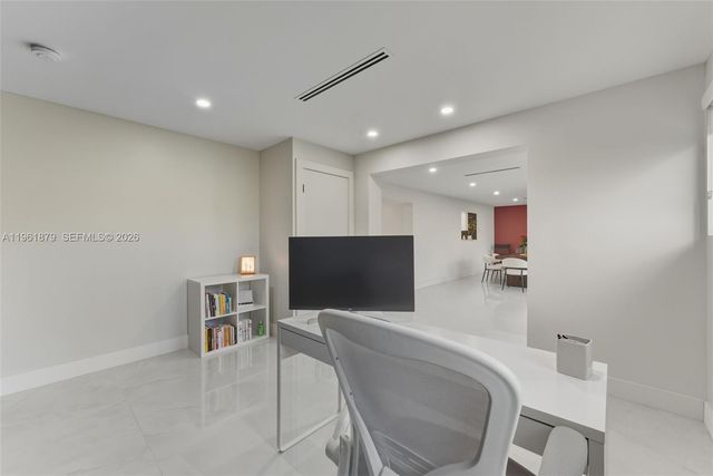 2825 SW 79th Ct, Miami, FL 33155