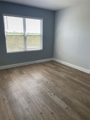 270 MEADOWBROOK BOULEVARD, Winter Haven, FL 33881