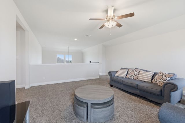 3619 Twin Pines Drive, Grand Prairie, TX 76065
