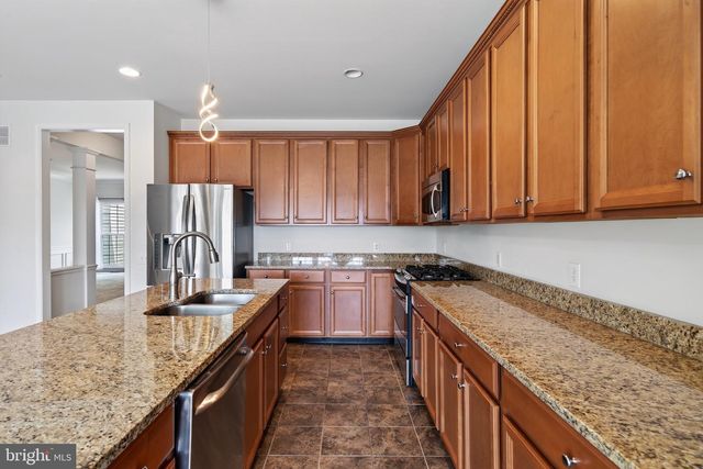 228 N CALDWELL CIR, Downingtown, PA 19335
