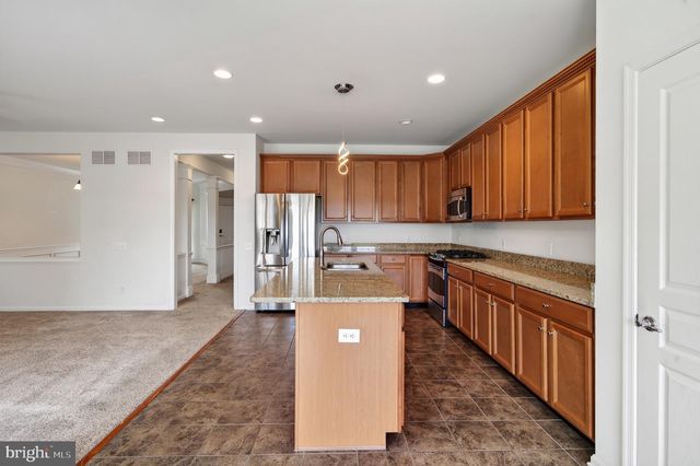 228 N CALDWELL CIR, Downingtown, PA 19335