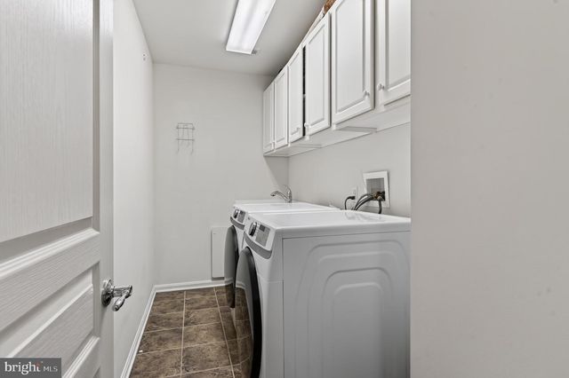 228 N CALDWELL CIR, Downingtown, PA 19335
