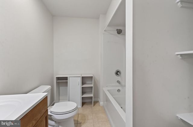 228 N CALDWELL CIR, Downingtown, PA 19335