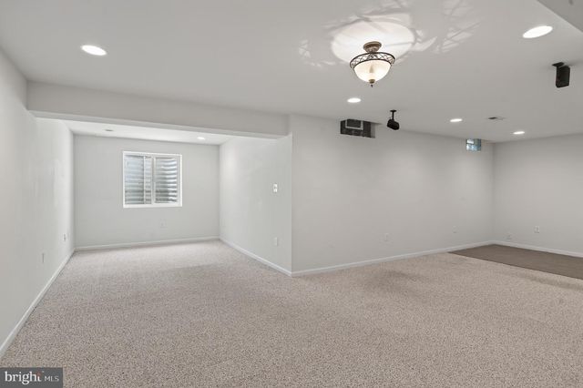 228 N CALDWELL CIR, Downingtown, PA 19335