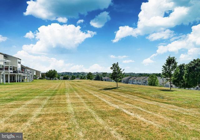 228 N CALDWELL CIR, Downingtown, PA 19335