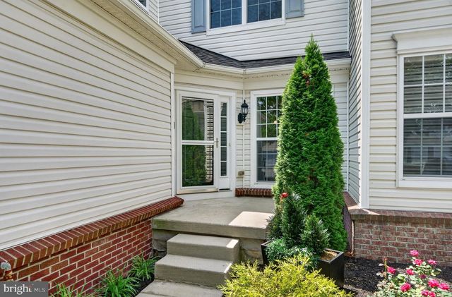 228 N CALDWELL CIR, Downingtown, PA 19335