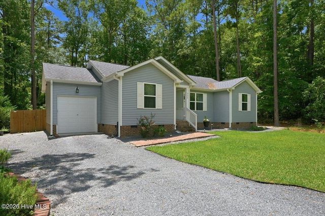 311 Moss Pink Drive, Vass, NC 28394