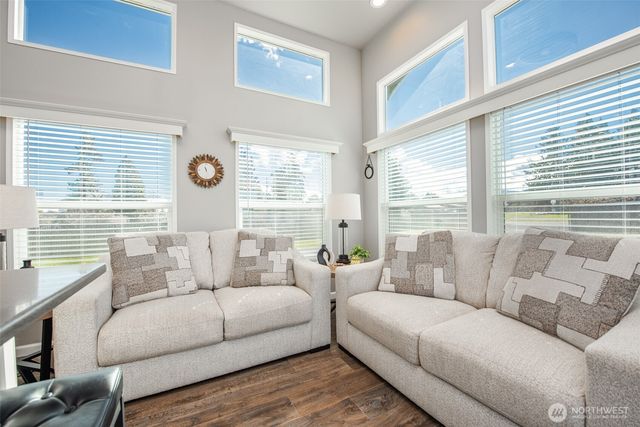 82 Williamson Road, Sequim, WA 98382