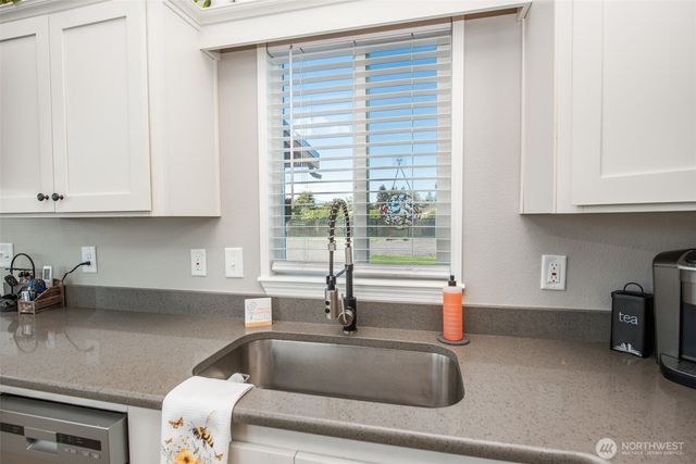 82 Williamson Road, Sequim, WA 98382
