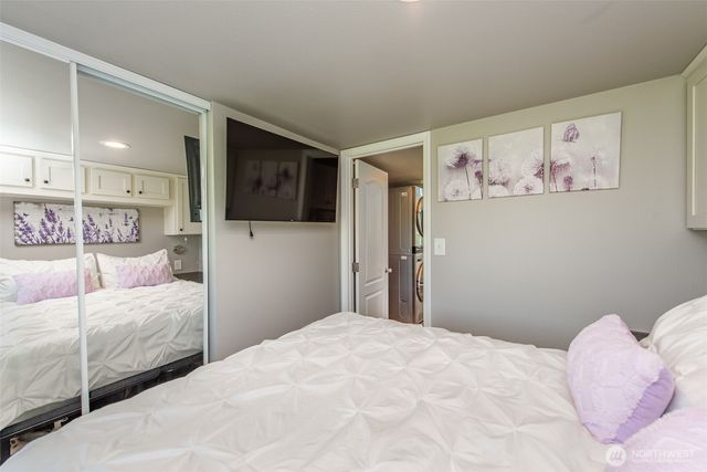 82 Williamson Road, Sequim, WA 98382