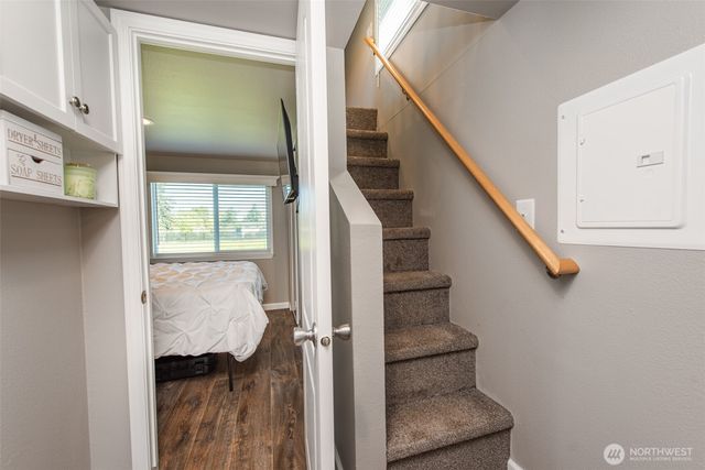 82 Williamson Road, Sequim, WA 98382