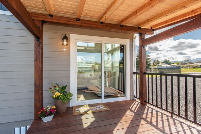 82 Williamson Road, Sequim, WA 98382