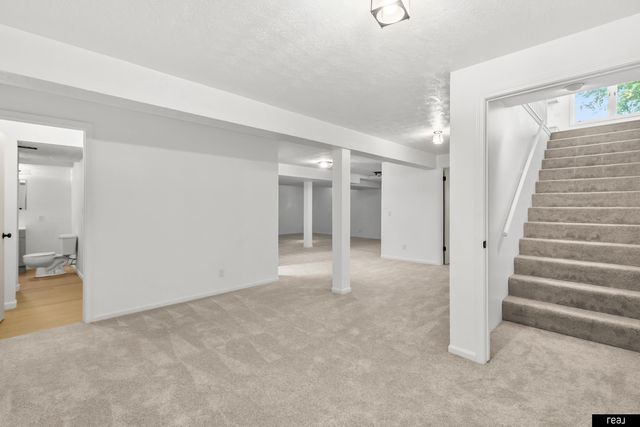 1307 Kay Lynn Drive, Bellevue, NE 68005