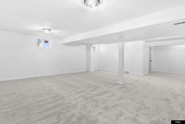 1307 Kay Lynn Drive, Bellevue, NE 68005