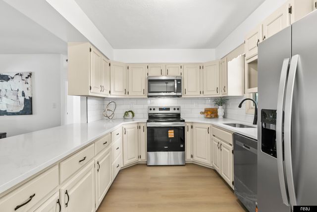 1307 Kay Lynn Drive, Bellevue, NE 68005