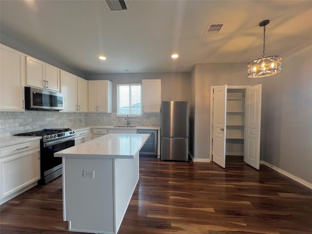 13403 Myrtle Park Lane, Houston, TX 77044