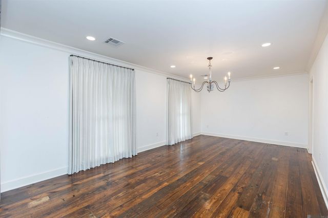 4843 Sweetbriar St, Baton Rouge, LA 70808