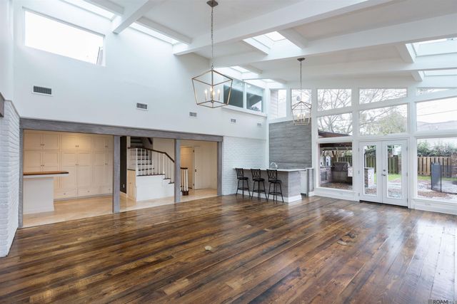 4843 Sweetbriar St, Baton Rouge, LA 70808