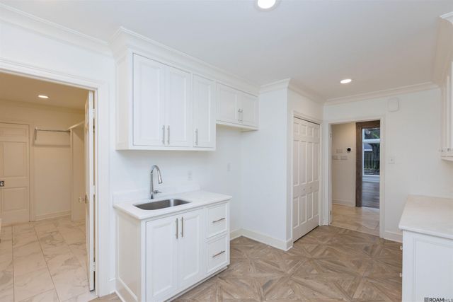 4843 Sweetbriar St, Baton Rouge, LA 70808