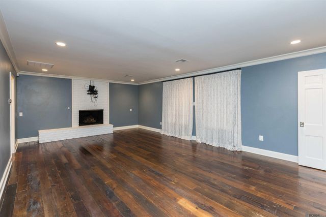 4843 Sweetbriar St, Baton Rouge, LA 70808