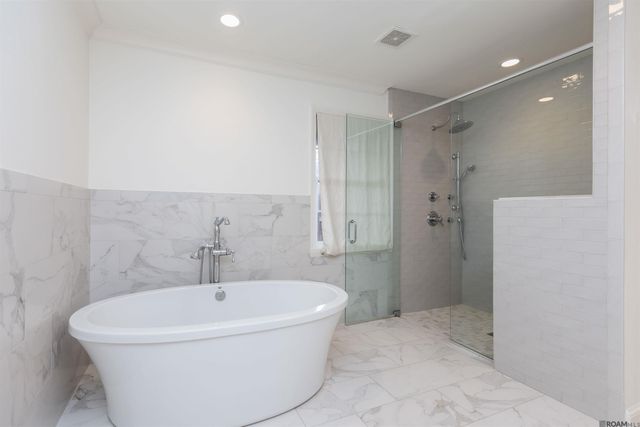 4843 Sweetbriar St, Baton Rouge, LA 70808