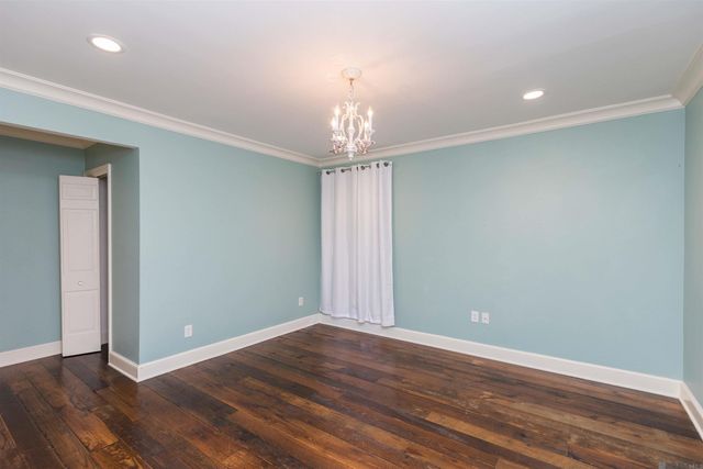 4843 Sweetbriar St, Baton Rouge, LA 70808