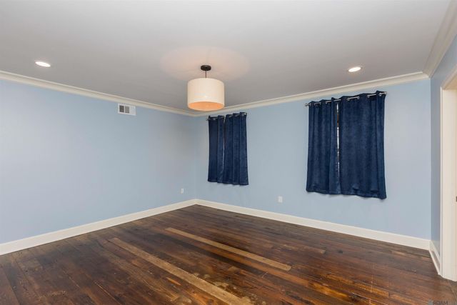 4843 Sweetbriar St, Baton Rouge, LA 70808