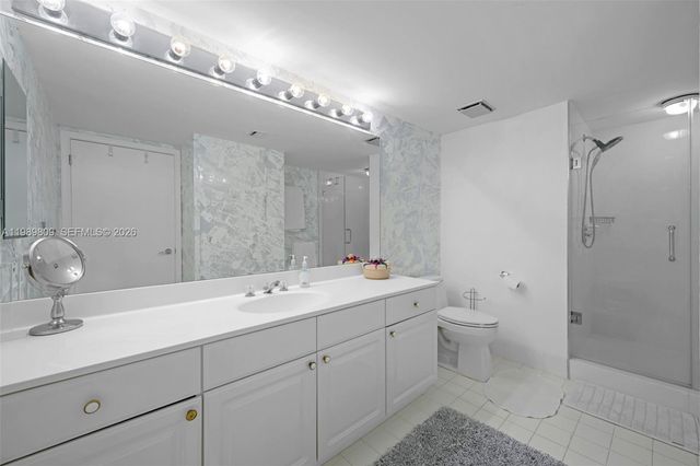 3598 Yacht Club Dr 1204, Aventura, FL 33180